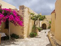 La ville de Mirès en Crète. Le monastère des Hodèges (auteur C. Messier). Cliquer pour agrandir l'image.