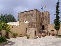 La ville de Mirès en Crète. La tour de Xopatera du monastère des Hodèges (auteur C. Messier). Cliquer pour agrandir l'image.