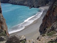 La ville de Mirès en Crète. La plage d'Agiofarango (auteur Pascal Mullon). Cliquer pour agrandir l'image.