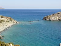 La ville de Mirès en Crète. La jetée de Lasaia et l'îlot de Trafos (auteur Olaf Tausch). Cliquer pour agrandir l'image.