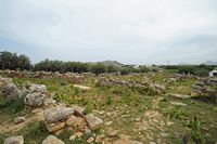 La ville de Pérama en Crète. Ruines de la basilique Sainte-Sophie de Panormos. Cliquer pour agrandir l'image.