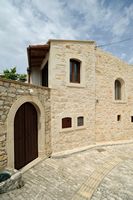 La ville de Pérama en Crète. Maison d'hôtes à Kallergos près d'Alfa. Cliquer pour agrandir l'image.
