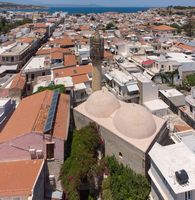 La vieille ville de Réthymnon en Crète. La mosquée de la sultane validé (auteur C. Messier). Cliquer pour agrandir l'image.