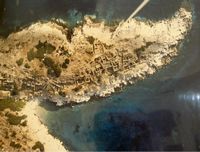 La côte nord de la commune de Sitia en Crète. Vue aérienne des ruines de Psira (auteur Schuppi). Cliquer pour agrandir l'image.