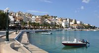 La ville de Sitia en Crète. Le vieux port (auteur Marc Ryckaert). Cliquer pour agrandir l'image.