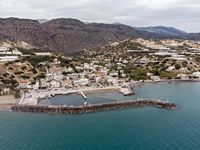 La ville de Viannos en Crète. Le village d'Arvi (auteur C. Messier). Cliquer pour agrandir l'image.