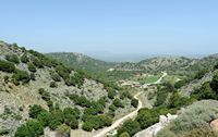 La ville de Vryssès en Crète. Le ravin de Katres au sud de Vrysses. Cliquer pour agrandir l'image.
