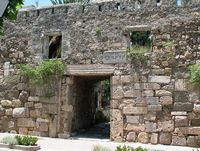 Die mittelalterliche Stadt Kos - Kos Castle Neratzia - The South Gate der Stadt médiévalei (Autor bazylek100). Klicken, um das Bild in Flickr zu vergrößern (neue Nagelritze).