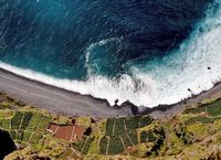 Le cap Girão à Madère. Falaise. Cliquer pour agrandir l'image.