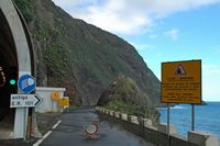 La côte nord de Madère. Route de São Vicente à Porto Moniz. Cliquer pour agrandir l'image.