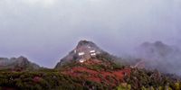 Le Pico Ruivo à Madère. Auberge sur le sentier du Pico Ruivo. Cliquer pour agrandir l'image.