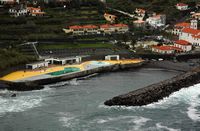 Le village de Ponta Delgada à Madère. Piscine naturelle. Cliquer pour agrandir l'image.