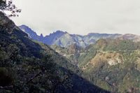 Le village de Rabaçal à Madère. Levada. Cliquer pour agrandir l'image.