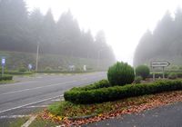 Le village de Santo António da Serra à Madère. Col du Poiso. Cliquer pour agrandir l'image.