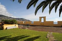 Le quartier São Pedro de Funchal à Madère. Le Forte do Pico. Cliquer pour agrandir l'image.