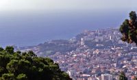 La ville de Funchal à Madère. Vue depuis le jardin botanique. Cliquer pour agrandir l'image.