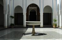 Le palais de la Bahia à Marrakech au Maroc. Petite cour du palais de la Bahia. Cliquer pour agrandir l'image dans Adobe Stock (nouvel onglet).