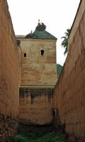 Le palais el Badiâ à Marrakech au Maroc. Cigognes. Cliquer pour agrandir l'image.