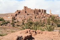 La ville de Ouarzazate au Maroc. Casbah de tifoultoute. Cliquer pour agrandir l'image.