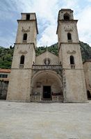 La ville close de Kotor au Monténégro. Cathédrale Saint-Tryphon. Cliquer pour agrandir l'image dans Adobe Stock (nouvel onglet).